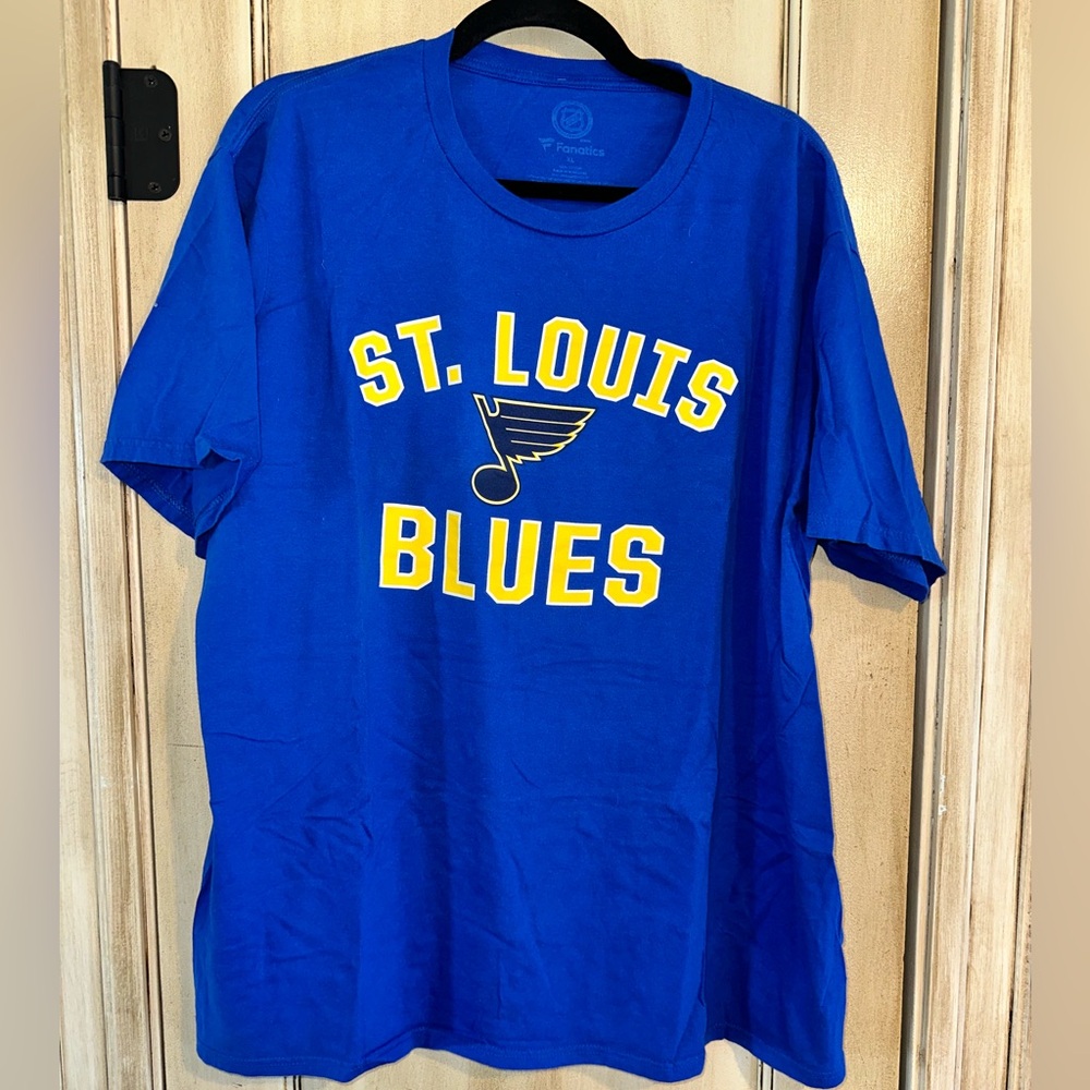 Women's St Louis Blues NHL Fanatics XL T-Shirt